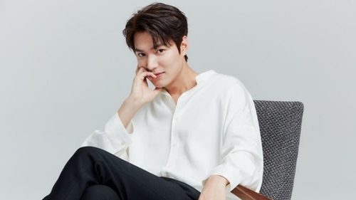 Điều gì khiến mỹ nam Lee Min Ho trở thành "huyền thoại sống" của giải trí xứ Hàn?