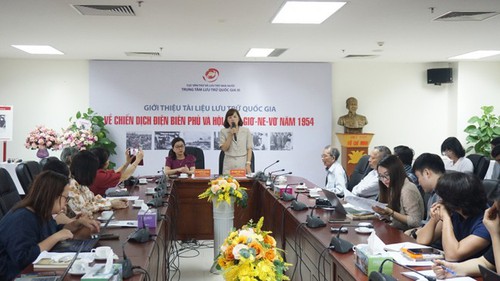 'Mở kho' tư liệu lưu trữ về Chiến dịch Điện Biên Phủ tại Trung tâm Lưu trữ quốc gia III