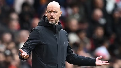 Roy Keane châm biếm Ten Hag, chê MU chỉ như một 'CLB tầm trung' sau trận hòa Liverpool