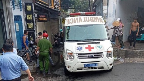 Cháy nhà trong hẻm, 1 người tử vong, 5 người bị thương