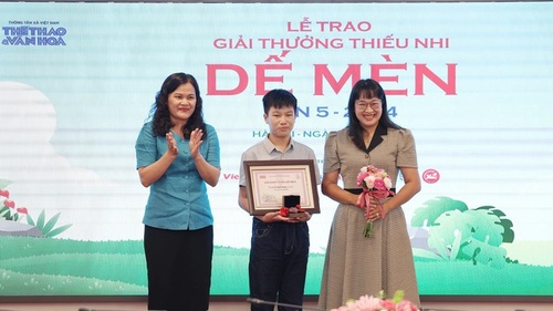 Góc nhìn 365: Tuổi lên 5 của chú Dế Mèn