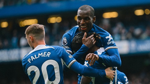 Jackson tỏa sáng, Chelsea thắng kiểu 'bàn tay nhỏ' để vượt mặt MU ở Ngoại hạng Anh