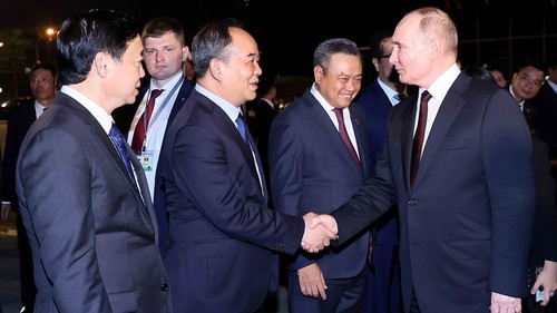 Tổng thống Liên bang Nga Vladimir Putin kết thúc tốt đẹp chuyến thăm cấp Nhà nước tới Việt Nam