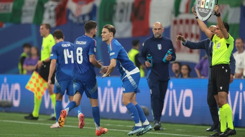 Thụy Sĩ vs Ý (23h00, 29/6): Tìm đâu ra một Locatelli?
