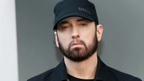 Eminem lại ra mắt đĩa đơn mới