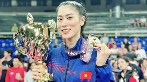 Tiết lộ thông tin bất ngờ về hoa khôi bóng chuyền Việt Nam, người hâm mộ cảm phục nhưng vô cùng lo lắng