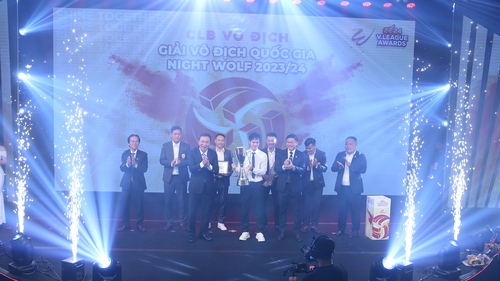 V-League Awards 2024: Tân vương Nam Định bội thu danh hiệu