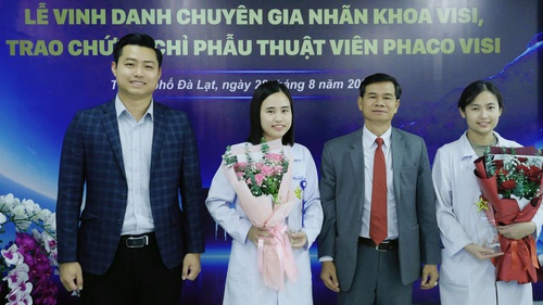 Vinh danh chuyên gia nhãn khoa vì những thành tích phẫu thuật vượt trội