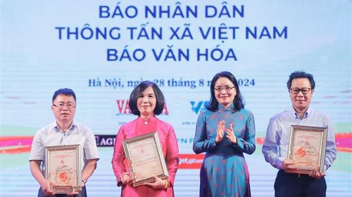 Lễ trao giải thưởng Báo chí toàn quốc “Vì sự nghiệp phát triển Văn hóa, Thể thao và Du lịch” lần thứ 2