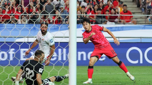 Hàn Quốc hòa đội hạng 96 thế giới, CĐV phản đối chủ tịch Liên đoàn, báo chí lo không vượt qua vòng loại World Cup