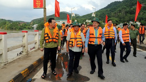 Phó Thủ tướng Mai Văn Chính kiểm tra khắc phục hậu quả mưa lũ tại Tuyên Quang