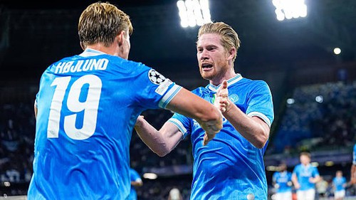 De Bruyne có câu 'trả lời' sau khi bị Conte dằn mặt