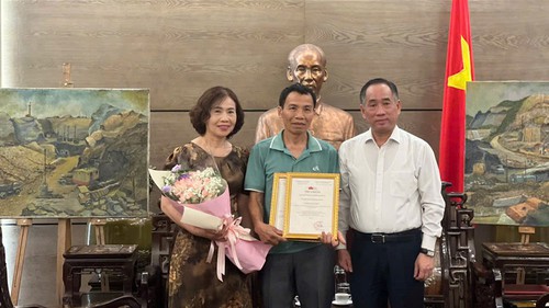 Bảo tàng Mỹ thuật Việt Nam tiếp nhận 9 tác phẩm sơn dầu của họa sĩ Ngô Phương Cúc