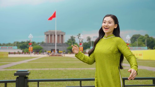 Dự án âm nhạc tri ân Hà Nội nhân kỷ niệm 71 năm Giải phóng Thủ đô của ca sĩ Lê Minh Ngọc