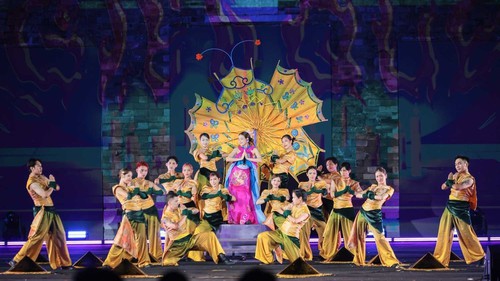 Lễ hội Văn hóa Thế giới tại Hà Nội đón 1 triệu lượt khách trong 3 ngày 