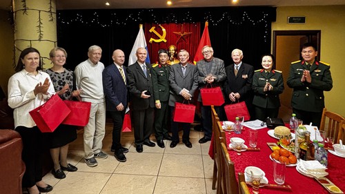 75 năm quan hệ Việt Nam - LB Nga: Xúc tiến hoàn thành ấn phẩm song ngữ về quan hệ quốc phòng song phương