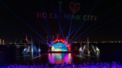 Lễ hội Sông nước TP.HCM liên tiếp đạt thêm các giải thưởng quốc tế