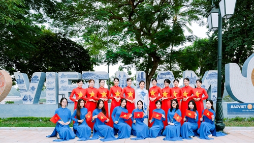 Hà Nội: Ra mắt biểu tượng gốm sứ "Trái tim Tình yêu Việt Nam"