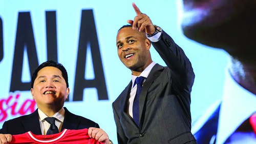 Bản thành tích tệ hại của Kluivert cùng tuyển Indonesia: Thất bại ở vòng loại World Cup chỉ là ‘giọt nước tràn ly’