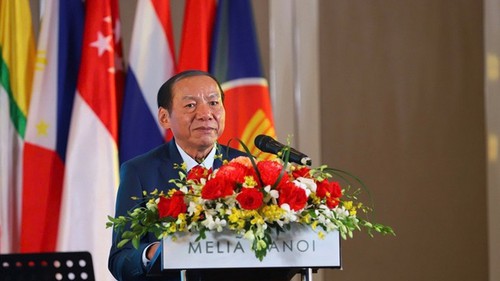 Lễ chuyển giao vai trò chủ nhà Hội nghị Bộ trưởng ASEAN về Thể thao lần thứ 9 cho Campuchia