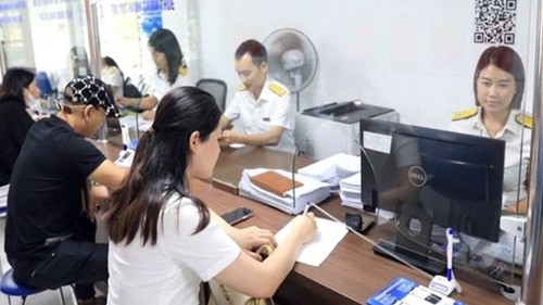 Tăng mức giảm trừ gia cảnh thuế thu nhập cá nhân: "Khoan sức dân” trong chính sách thuế