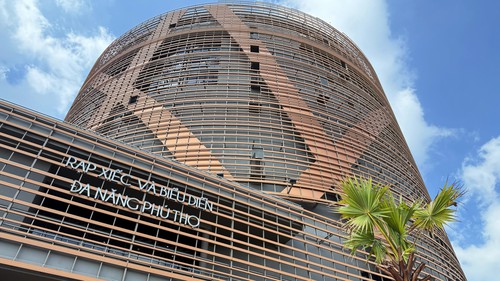 Vun đắp đời sống tinh thần từ thiết chế văn hoá