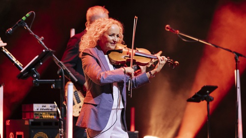 Secret Garden biến Hà Nội thành 'khu vườn bí mật' đầy cảm xúc