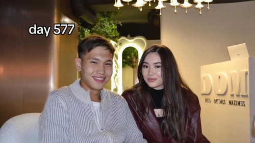 Thủ môn 18 tuổi tỏa sáng trước Real Madrid, gây sốt mạng xã hội vì có mẹ xinh đẹp như thiếu nữ