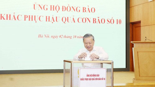 Văn phòng Trung ương tổ chức quyên góp, ủng hộ đồng bào khắc phục hậu quả cơn bão số 10