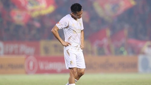 Khó hiểu với kỷ lục gia V-League CLB Hà Nội