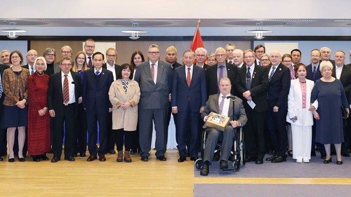 Tổng Bí thư Tô Lâm tiếp Hội hữu nghị và chuyên gia Phần Lan từng hỗ trợ tại Việt Nam