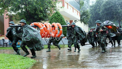 Quảng Trị huy động lực lượng, sẵn sàng ứng cứu các tình huống trong bão số 12
