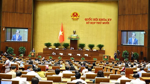 Kỳ họp thứ 10, Quốc hội khóa XV: Hoàn thiện hệ thống pháp luật, xây dựng nền giáo dục Việt Nam mở, thực học, thực nghiệp