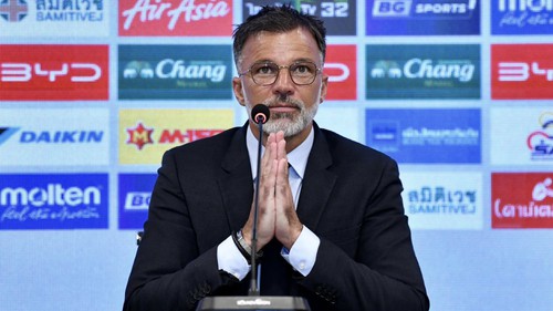 Tân HLV trưởng tuyển Thái Lan: ‘Tôi tôn trọng HLV Ishii và những gì ông ấy làm cho đội tuyển'