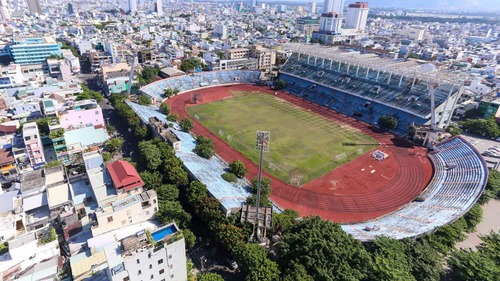 Sân bóng đẹp nhất miền Trung bị đấu giá, nguy cơ biến mất khỏi bản đồ bóng đá Việt Nam