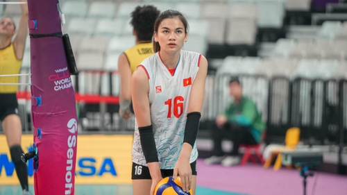 Tin nóng thể thao sáng 23/10: Dàn sao đình đám dự VCK bóng chuyền hạng A, Ronaldo vượt Messi