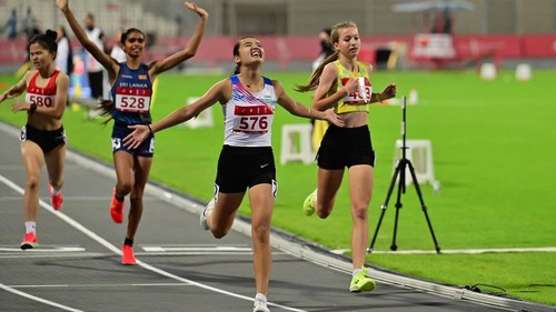 Nữ VĐV 15 tuổi của Việt Nam hụt huy chương giải châu Á trong gang tấc 