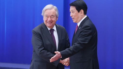 Đón các Trưởng đoàn dự Lễ mở ký Công ước Hà Nội