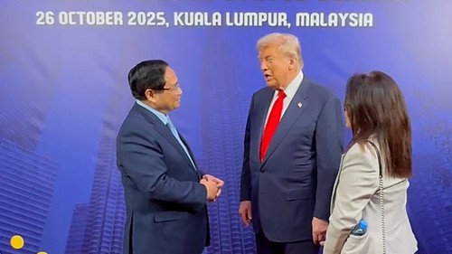 Thủ tướng Phạm Minh Chính gặp Tổng thống Hoa Kỳ Donald Trump