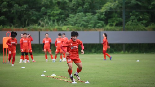 Đội tuyển Việt Nam sắp đấu tập, tuyển thủ trẻ muốn học hỏi từ các đàn chị