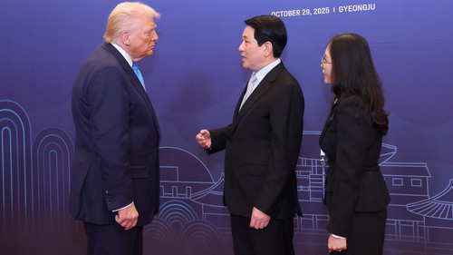 Tuần lễ Cấp cao APEC 2025: Chủ tịch nước Lương Cường gặp Tổng thống Hoa Kỳ và lãnh đạo cấp cao các nước