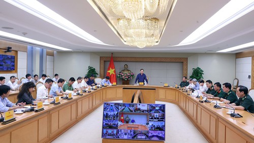 Phó Thủ tướng Trần Hồng Hà họp ứng phó cơn bão Matmo