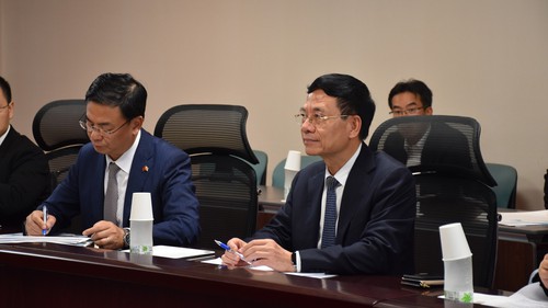 Các nhà khoa học Việt Nam tại Nhật Bản bàn về thúc đẩy nghiên cứu phát triển công nghệ chiến lược