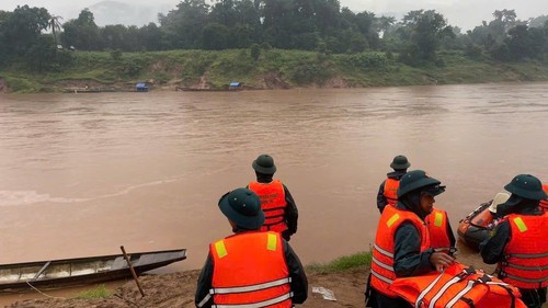 Quảng Trị: Tập trung tìm kiếm 1 cháu bé bị nước cuốn mất tích
