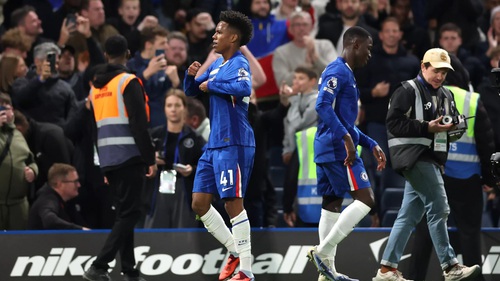 Estevao Willian: 'Tiểu Messi' được so sánh với Yamal