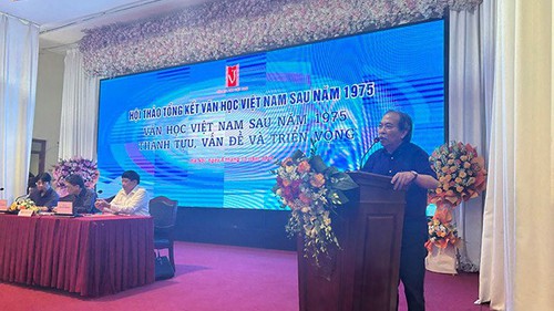 Nhìn lại chặng đường nửa thế kỷ văn học Việt Nam sau năm 1975