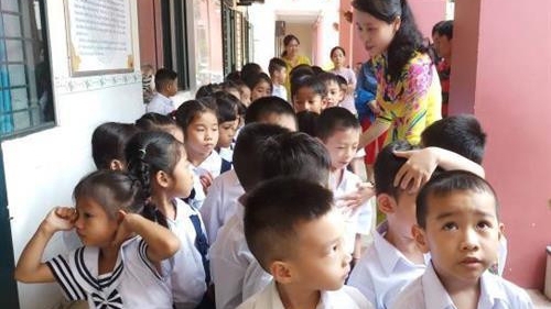 Nhiều địa phương cho học sinh nghỉ học, chủ động ứng phó bão số 11