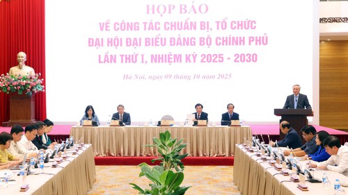 Đảng bộ Chính phủ tổ chức Đại hội đại biểu lần thứ I từ 12 đến 13/10
