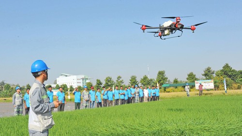 Ngày Chuyển đổi số quốc gia 10/10: "Nhanh hơn, hiệu quả hơn, gần dân hơn"