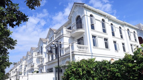 “Phanh” đà tăng trưởng nóng của giá nhà